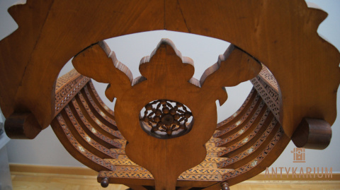 Krzesło SAVONAROLA ( krzesło nożycowe)