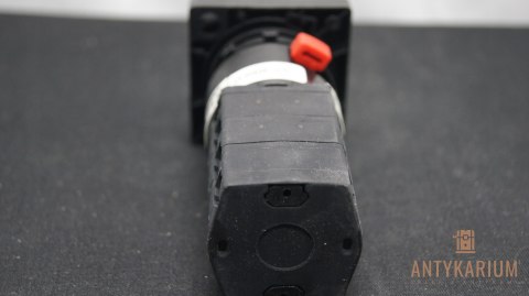 Przełącznik 3-pozycje 20A 400V 3LF1200-6BE21 Siemens Przełącznik 3-pozycje 20A 400V 3LF1200-6BE21 Siemens