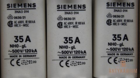 Wkładka bezpiecznikow 3sztuki 35A NH0 3NA3014 Siemens