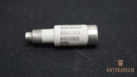 Wkładka bezpiecznikowa D01 4A 5SE2204 Siemens Wkładka bezpiecznikowa D01 4A 5SE2204 Siemens