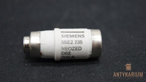 Wkładka bezpiecznikowa D02 35A 5SE2 235 Siemens