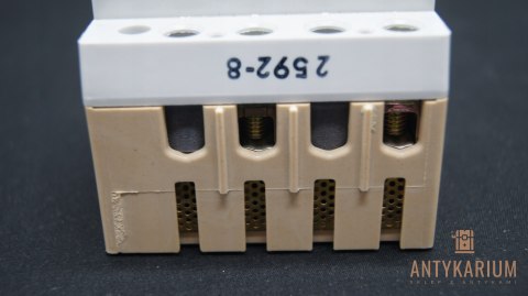 Wył.Róż-prądowy 40A 4POL 300ma 230V 5SZ6 240 Siemens Wył.Róż-prądowy 40A 4POL 300ma 230V 5SZ6 240 Siemens
