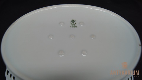 Bomboniera Cukiernica Misa z pokrywą Wallendorf