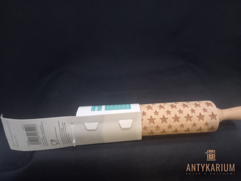 Drewniany wałek w gwiazdki do ciastek