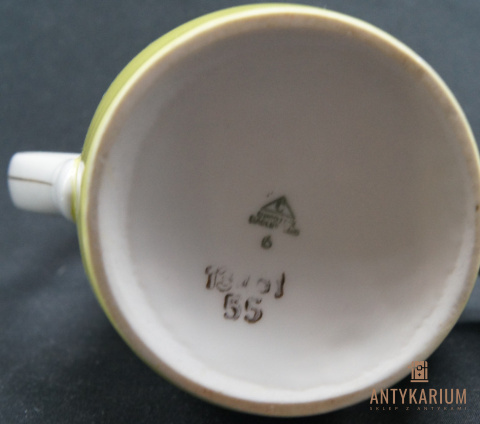 Dzbanek ,mlecznik Chodzież lata 60 projekt J.Wrzesień