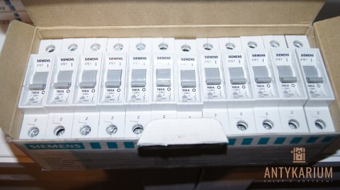 FR Rozłącznik izolacyjny 100A 1-pol Siemens 5TE7 711 FR Rozłącznik izolacyjny 100A 1-pol Siemens 5TE7 711