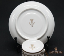 Filiżanka porcelanowa ręcznie malowanoa lata 50