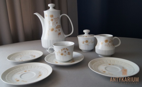 Porcelanowy zestaw do kawy lata 70