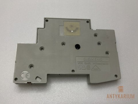 Styk do wyłączników SIEMENS serii 5SX9100 Styk do wyłączników SIEMENS serii 5SX9100