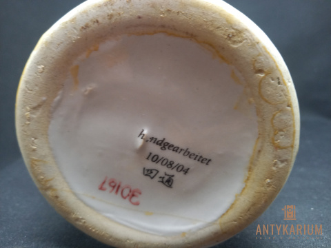 Wazon amfora z pokrywką 31 cm