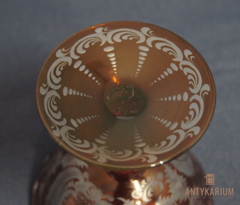 Kielich Antyczny Egermann rubinowo czerwony