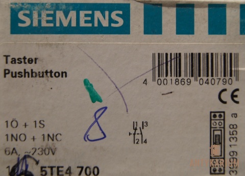 Przycisk 1NO 1NC 6A 230V 5TE4 700 Siemens
