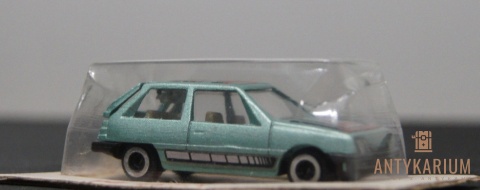 Resorak Polski Mitsubishi Colt zielony lata 80