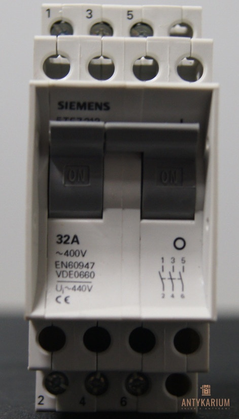 Rozłącznik 32A 2-POL 5TE7 213 Siemens