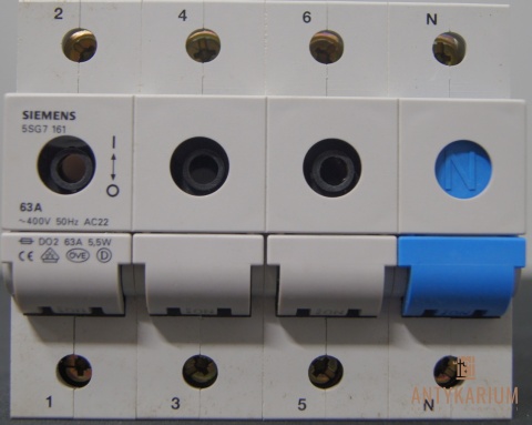 Rozłącznik bezpiecznikowy D02/63A/ MINIZED SIEMENS 5SG7 161