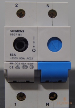 Rozłącznik bezpiecznikowy Minized D02 2-63A 400V 1+N 5SG7151Siemens