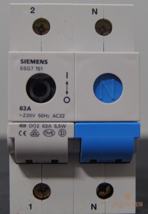 Rozłącznik bezpiecznikowy Minized D02 2-63A 400V 1+N 5SG7151Siemens