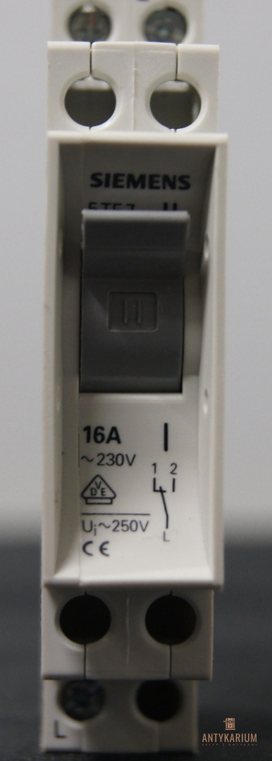 Rozłącznik ze stykami przemiennymi L1 5TE7 161 Siemens