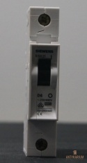 Wyłącznik bezpiecznik Siemens 5SX2 106-8 1pol D6