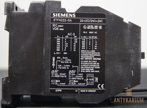 Stycznik 7,5KW 400V DC24V 2NO,2NC 3TF42 22-0AB0 Siemens