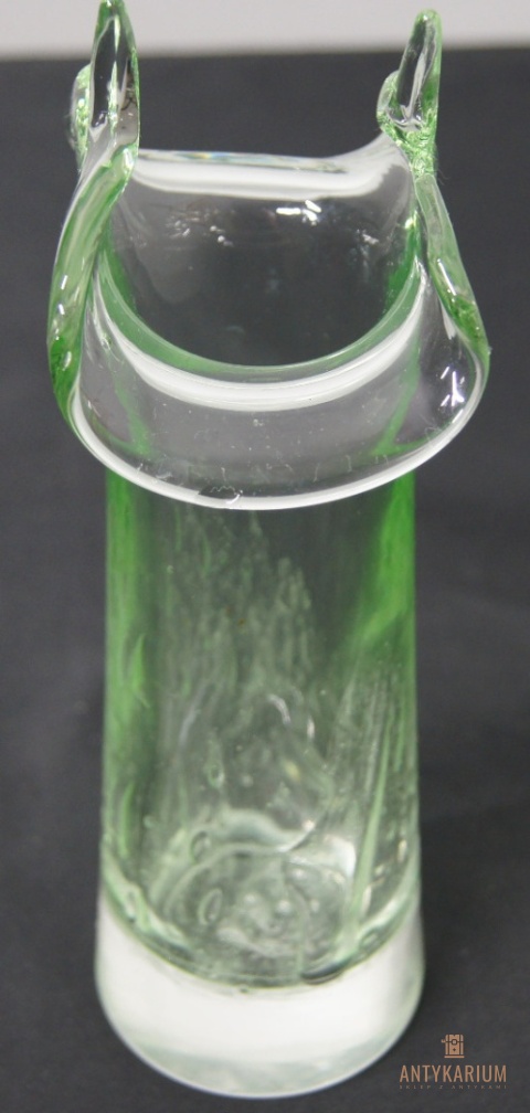 Wazon Kapelusz Karel Wunsch 1971 zielona poświata