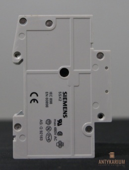 Wyłącznik bezpiecznik SIEMENS 5SX2 213-7 2Pol C13