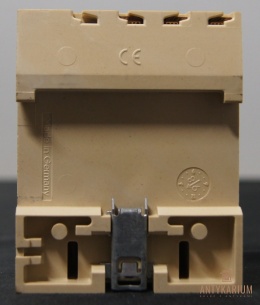 Wyłącznik Róż-prądowy 25A 4POL 300ma 5SM1 642-6 Siemens