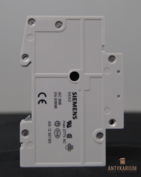 Wyłącznik bezpiecznik SIEMENS 5SX2 115-7 1Pol C1,6