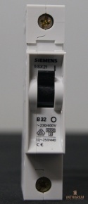 Wyłącznik bezpiecznik SIEMENS 5SX2 132-6 1Pol B32