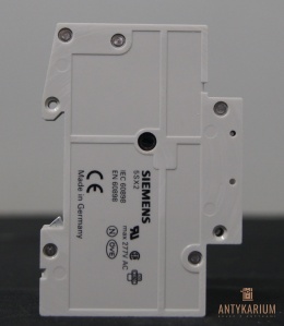 Wyłącznik bezpiecznik SIEMENS 5SX2 132-6 1Pol B32