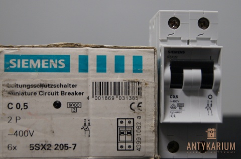 Wyłącznik bezpiecznik SIEMENS 5SX2 205-7 2Pol C0,5