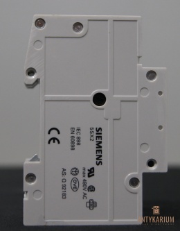Wyłącznik bezpiecznik SIEMENS 5SX2 215-7 2Pol C1,6