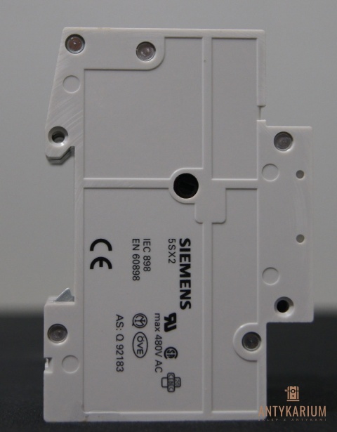 Wyłącznik bezpiecznik SIEMENS 5SX2 215-7 2Pol C1,6