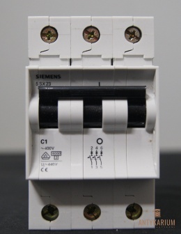 Wyłącznik bezpiecznik SIEMENS 5SX2 301-7 3Pol C1