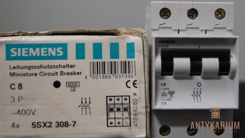 Wyłącznik bezpiecznik SIEMENS 5SX2 308-7 3Pol C8