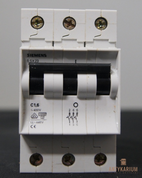 Wyłącznik bezpiecznik SIEMENS 5SX2 315-7 3Pol C1,6