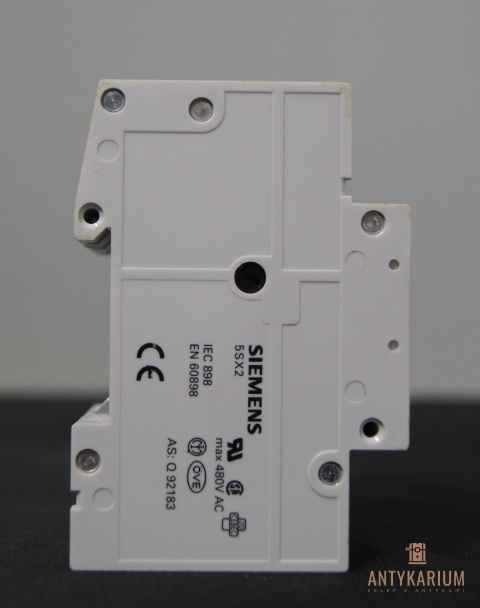 Wyłącznik bezpiecznik SIEMENS 5SX2 315-7 3Pol C1,6