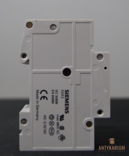 Wyłącznik bezpiecznik SIEMENS 5SX2 332-7 3Pol C32