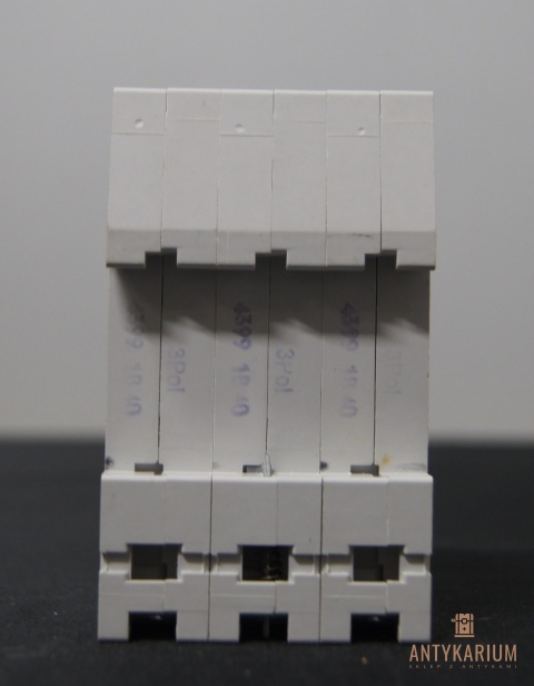 Wyłącznik bezpiecznik SIEMENS 5SX2 340-6 3Pol B40