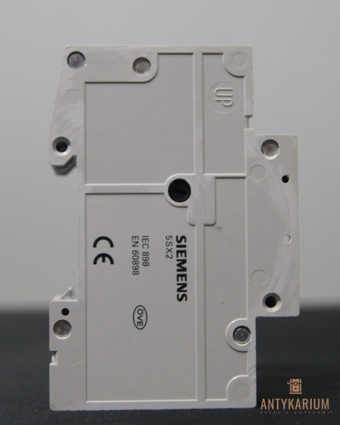 Wyłącznik bezpiecznik SIEMENS 5SX2 550-6 2Pol B50