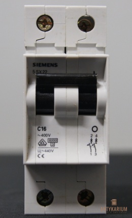 Wyłącznik , bezpiecznik Siemens 5SX2216-7 2Pol C-16