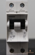 Wyłącznik bezpiecznik SIEMENS 5SX2 232-7 2Pol C32