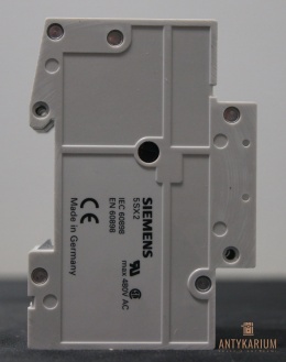 Wyłącznik bezpiecznik Siemens 5SX2 220-8 2Pol D 20