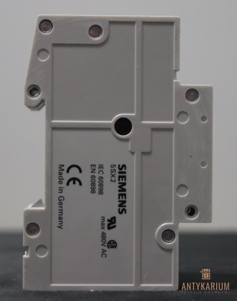 Wyłącznik bezpiecznik Siemens 5SX2 220-8 2Pol D 20