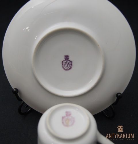 Filiżanka Porcelana bogato zdobiona JSK sygnowana 160ml