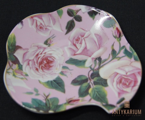 Filiżanka Porcelanowa w róże 90ml