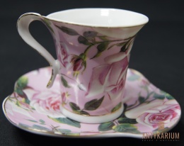 Filiżanka Porcelanowa w róże 90ml