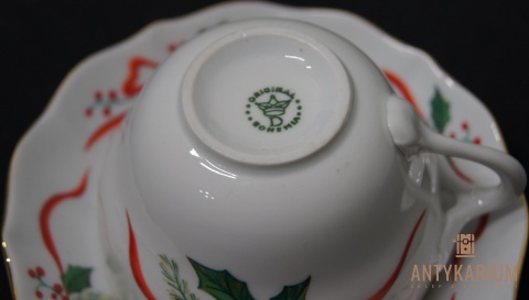 Filiżanka porcelana bogato zdobiona Bohemia