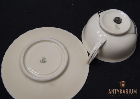 Filiżanka porcelana bogato zdobiona lata 1930 Art Deco