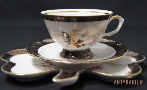 Porcelanowa filiżanka koniczyna